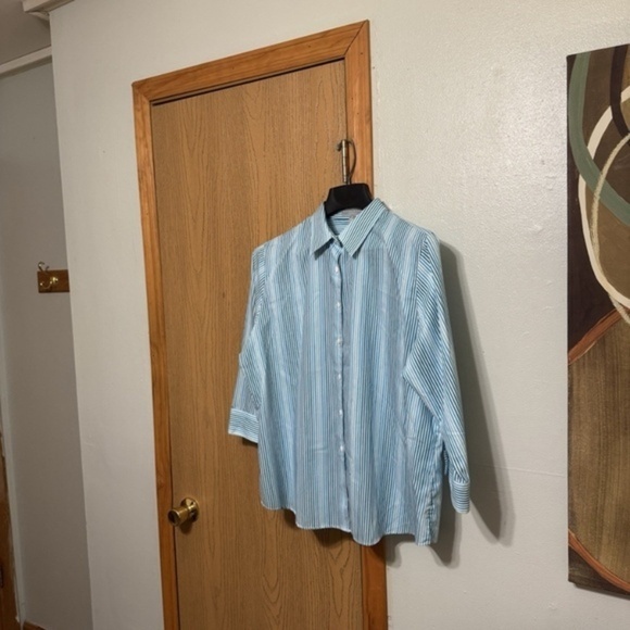 Foxcroft Tops - Foxcroft Size 18 Multi-Color w/Stripes 3/4 Sleeve Button-Front Blouse - EUC